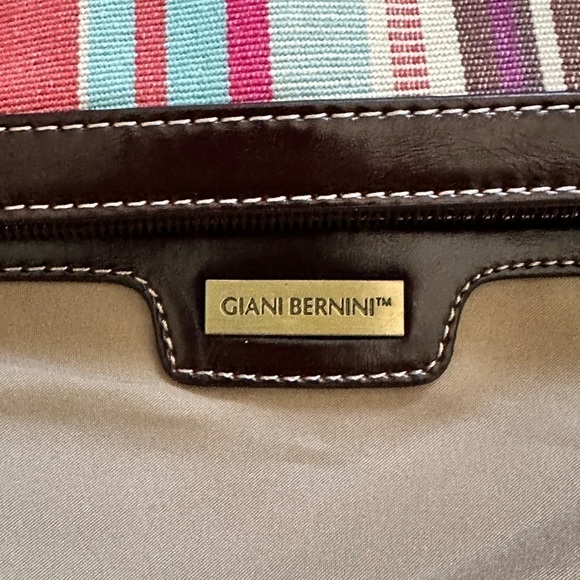 Giani Bernini Multi Compartment Striped Vegan Handbag Zipper & Magnetic Snap EUC - Picture 9 of 10